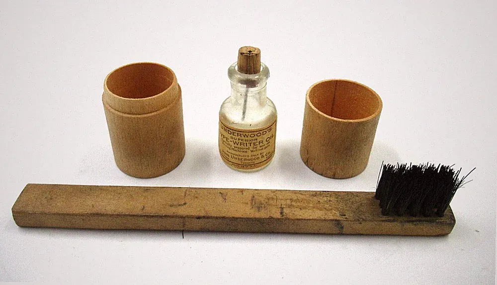 Vtg American Numbering Machine Co. Cleaning Brush, Ink Bottle Set